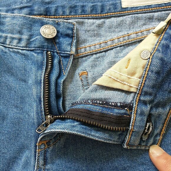 Rag & Bone Denim Jeans Shorts Women 25 Blue Denim Distressed Cut Off Low Rise - Picture 2 of 11